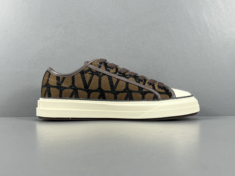 Valentino Garavani Totaloop