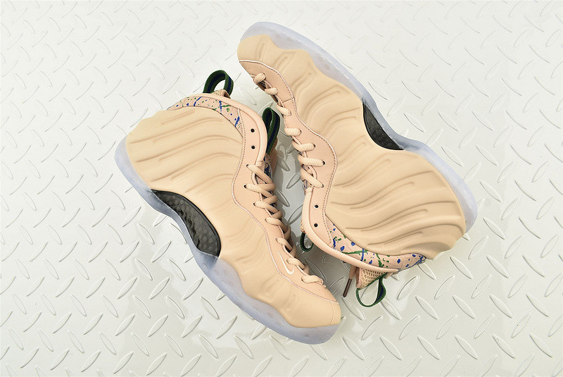 (WMNS) Nike Air Foamposite One 