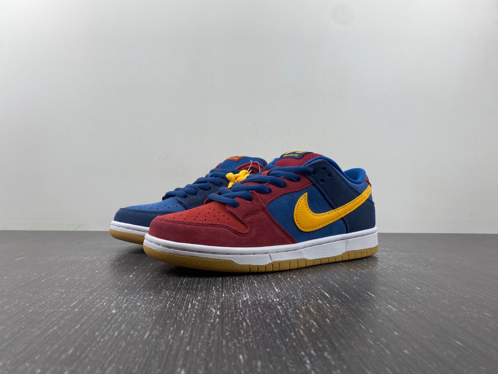 Dunk Low SB 