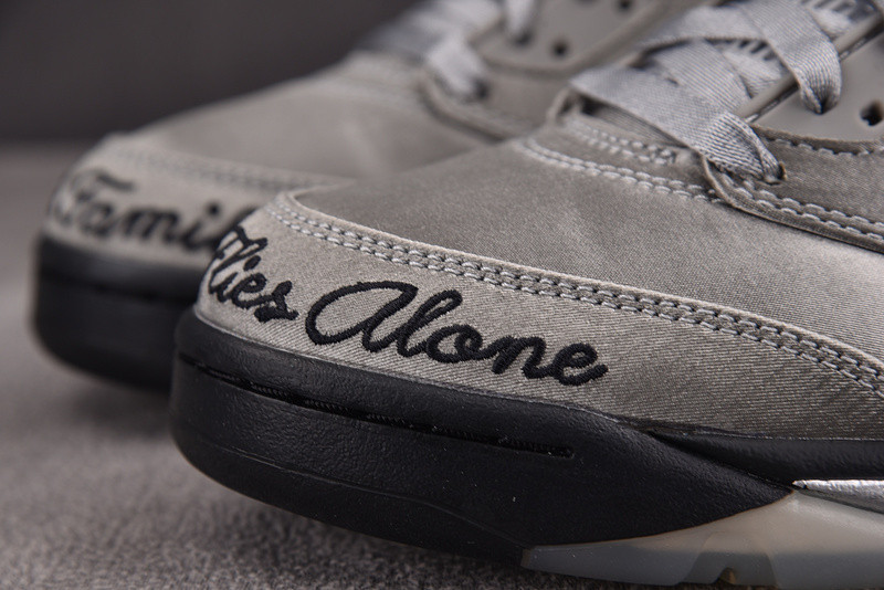 Jordan 5 Retro Wings (2025) - IO2038-001