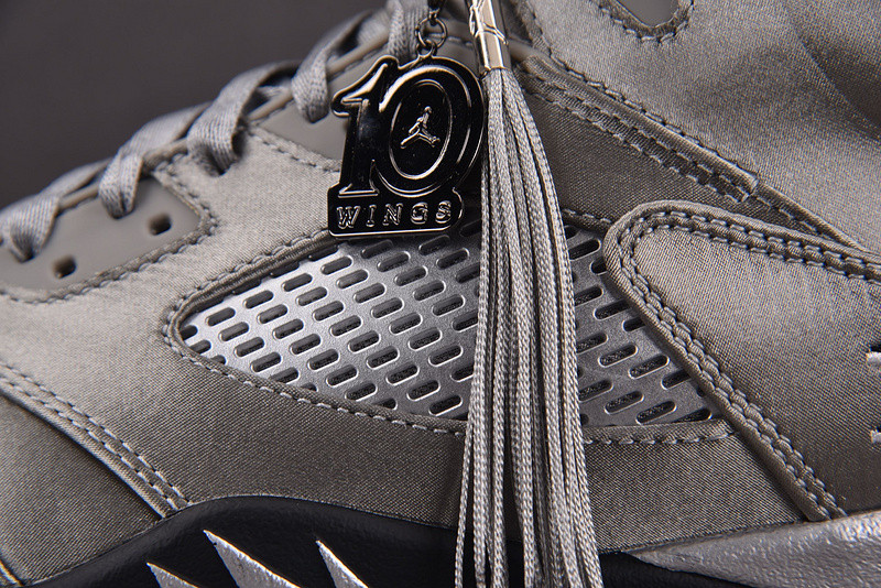 Jordan 5 Retro Wings (2025) - IO2038-001