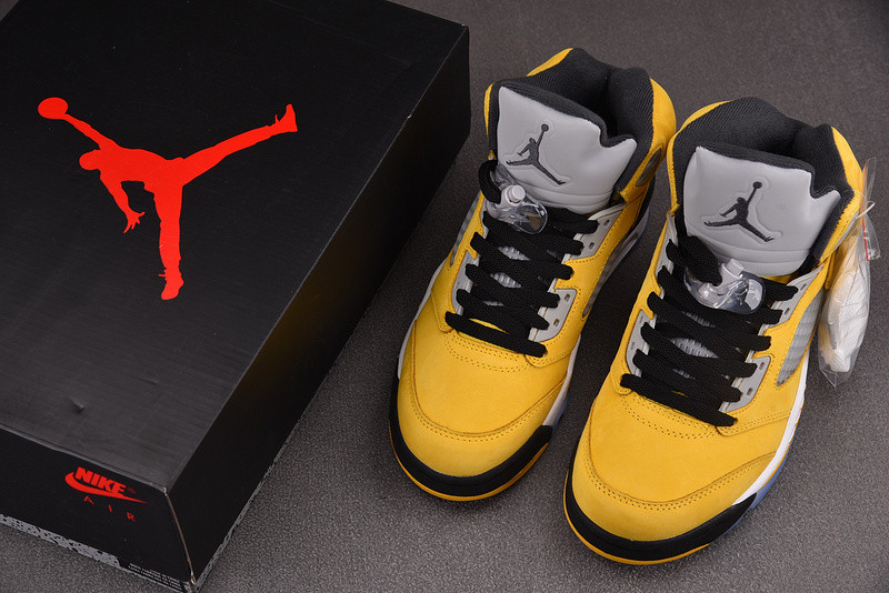 Air Jordan 5 Tokyo23 IO3372-700