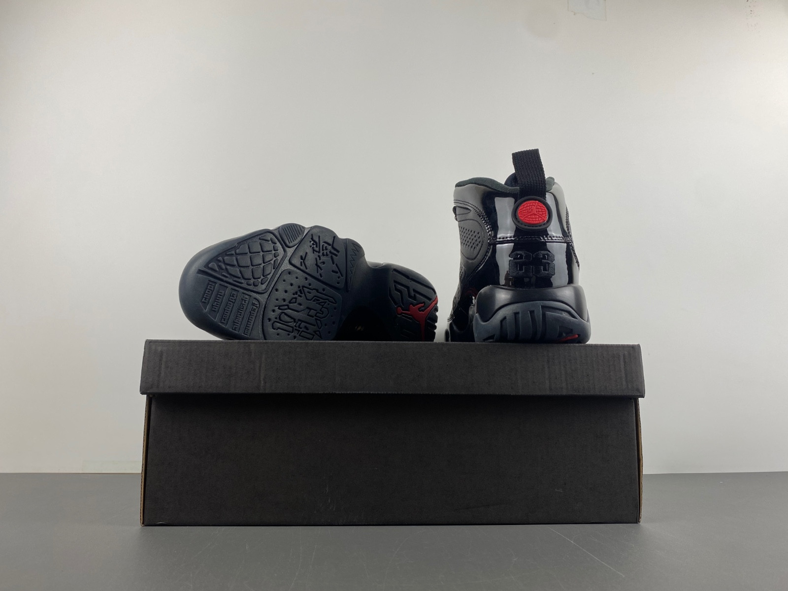 Air Jordan 9 Retro Bred | 302370-014