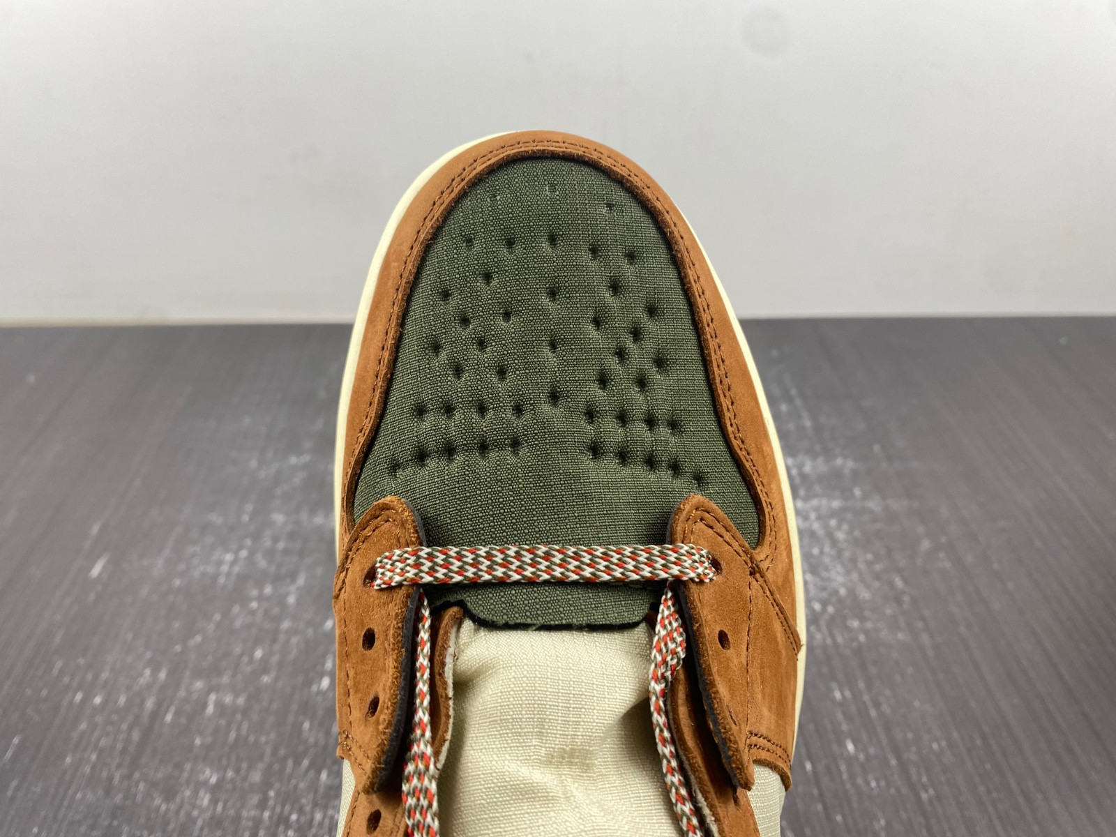 Air Jordan 1 Element Gore-Tex “Brown/Olive” DB2889-100