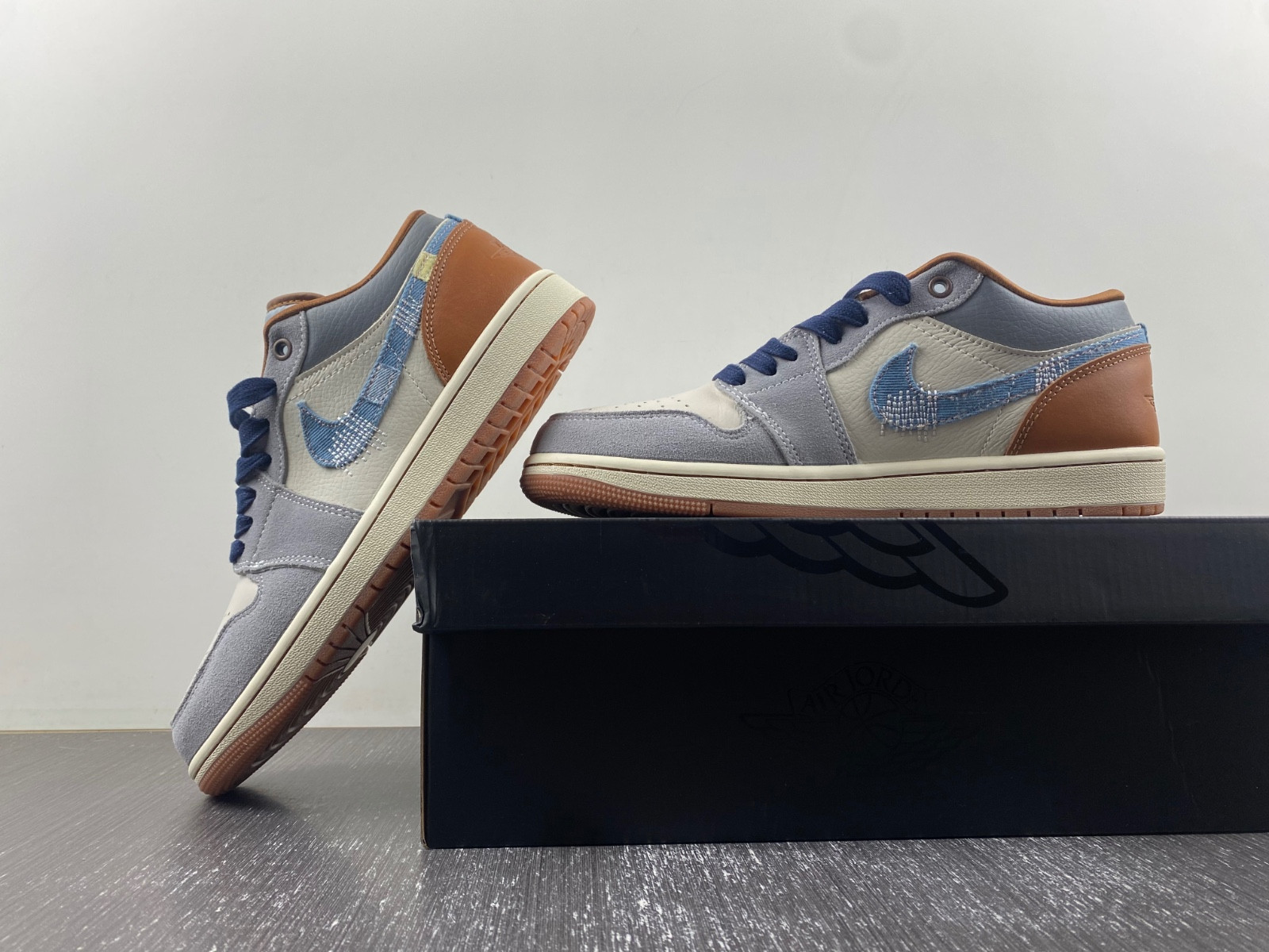 Air Jordan 1 Low “Denim” FZ5042-041