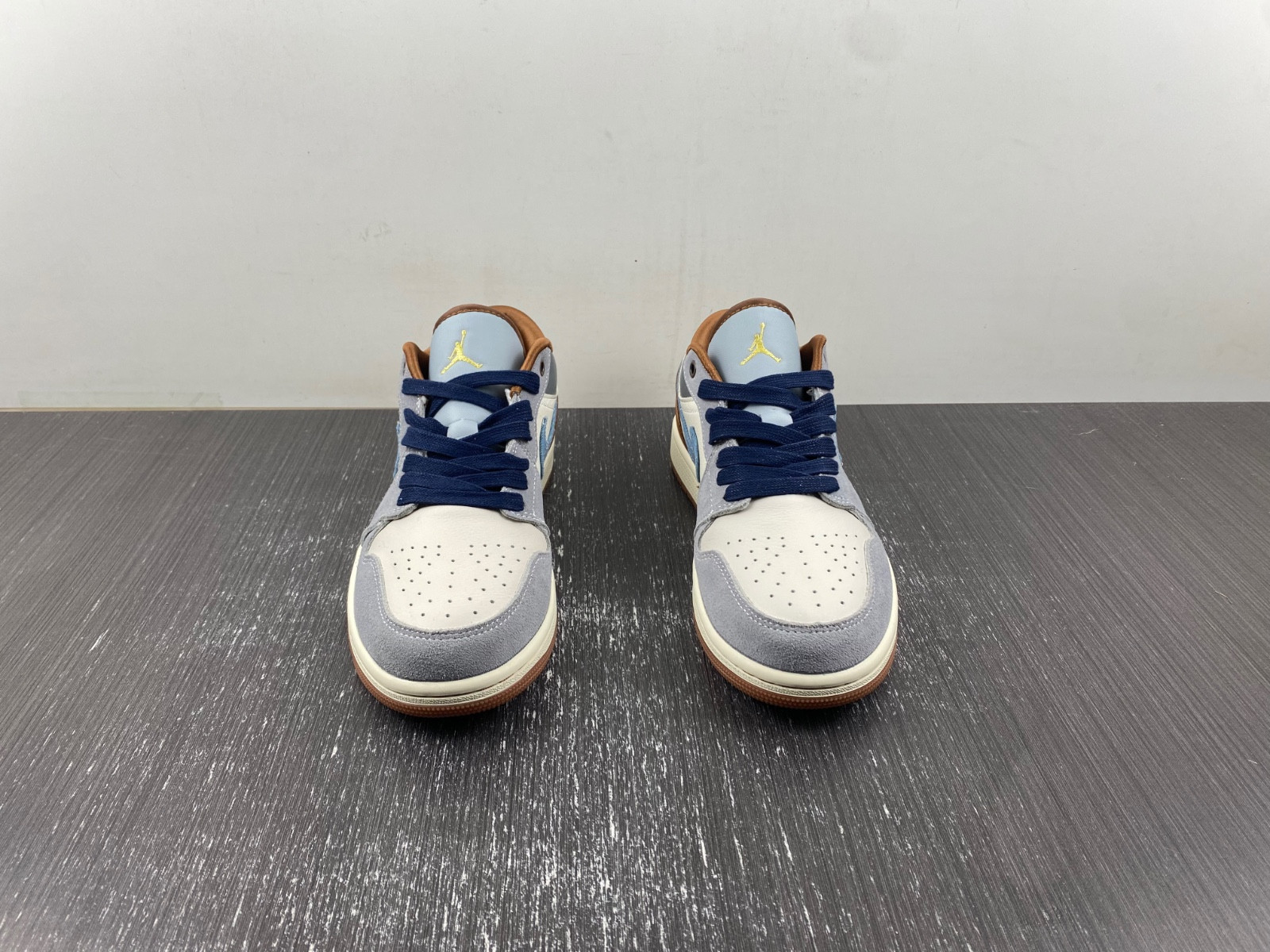 Air Jordan 1 Low “Denim” FZ5042-041