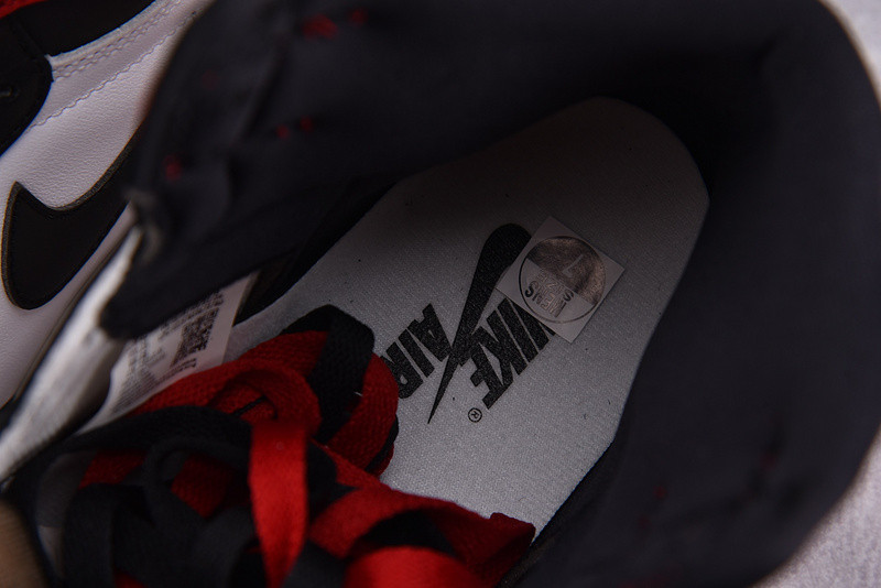 Air Jordan 1 High OG Black Toe Reimagined DZ5485-106