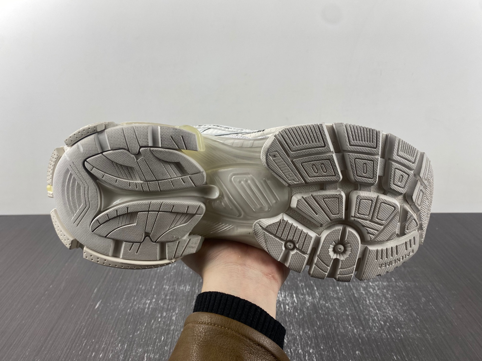 Ba*len*cia*ga runner 772774-w3rbw-0102