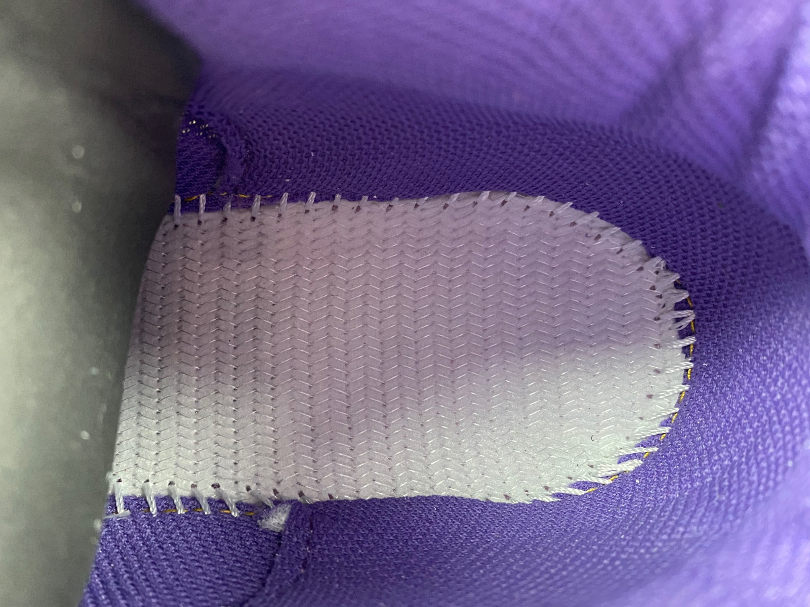 Off-White c/o Virgil Abloh