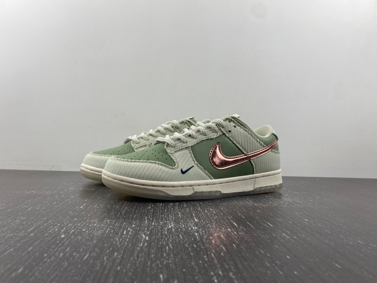 Kyler Murray x Nike Dunk Low Be 1 of One FQ0269-001