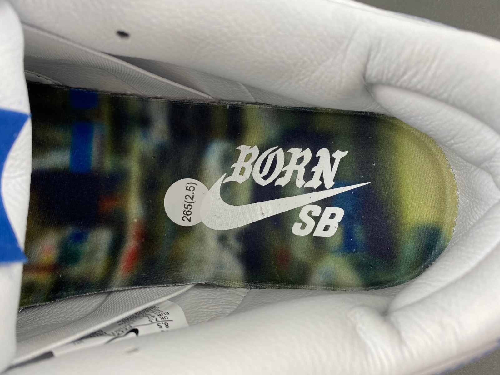 Born x Raised x Nike SB Dunk Low FN7819-400