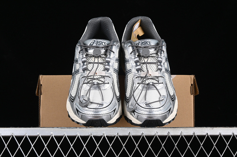 As*ic*s gel-kahana tr v4 