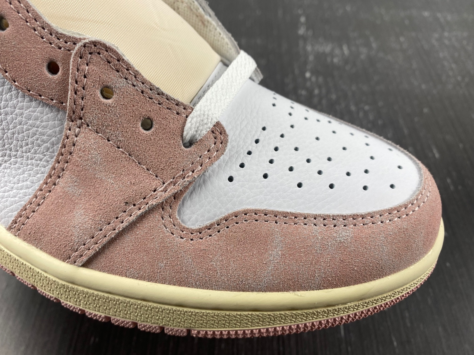 Air Jordan 1 Washed Pink FD2596-600