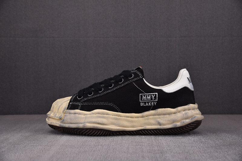 Ma*s*n mihara sneakers