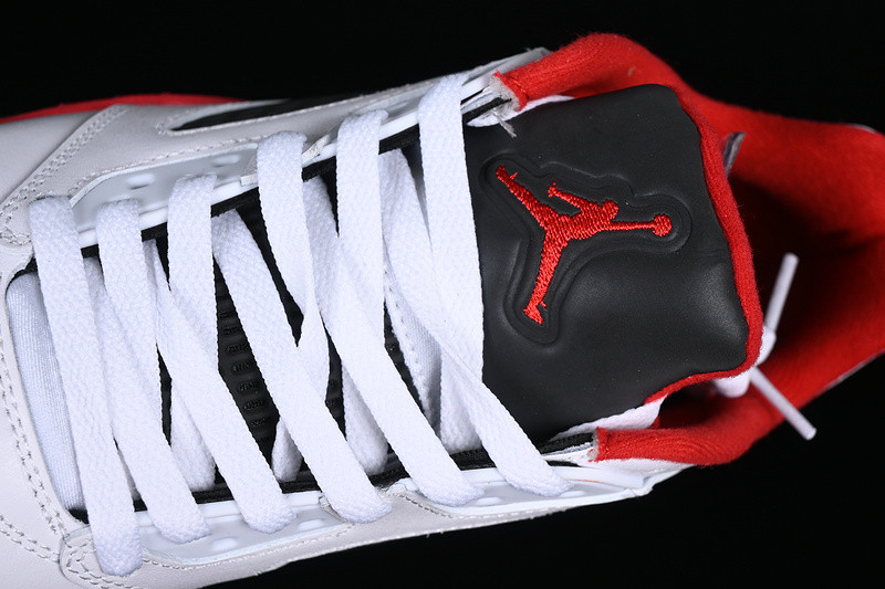 Air Jordan 5 Retro Low 