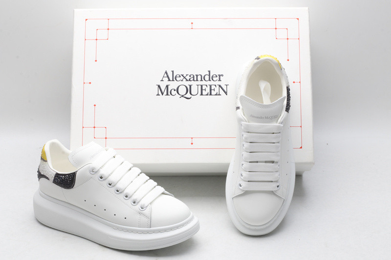 ALEXANDER MCQUEEN SNEAKER