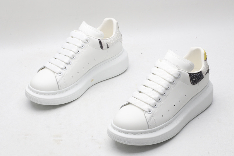 ALEXANDER MCQUEEN SNEAKER