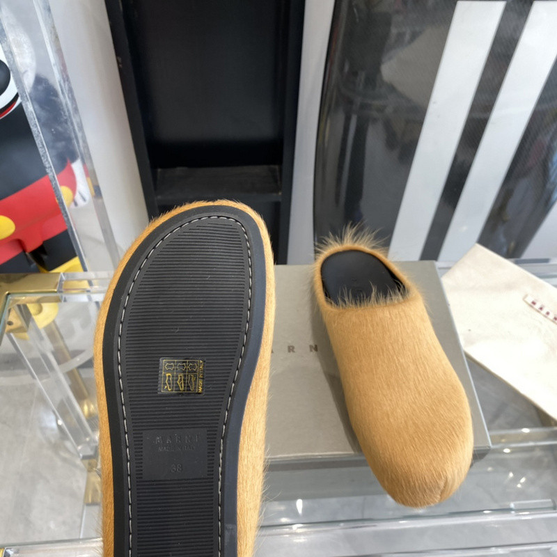 MARNI Fussbett Hairy Mules Yellow Loafers