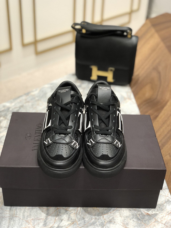 V*LENTINO SNEAKER