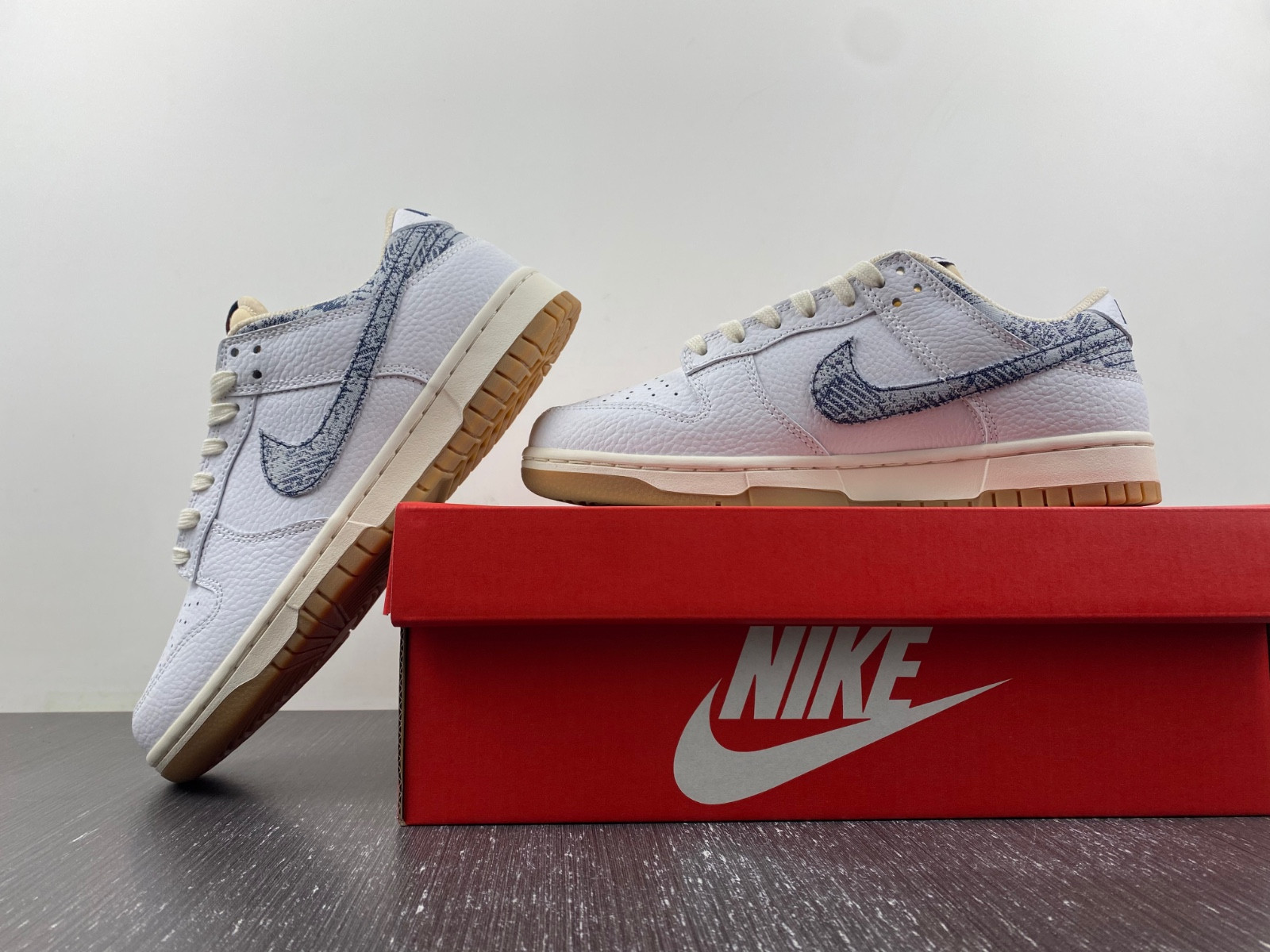 Nike Dunk Low Washed Denim FN6881-100