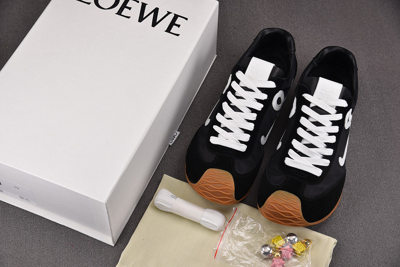 Loewe Ballet Runner