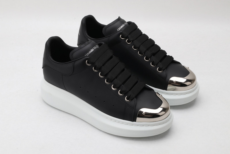 ALEXANDER MCQUEEN SNEAKER
