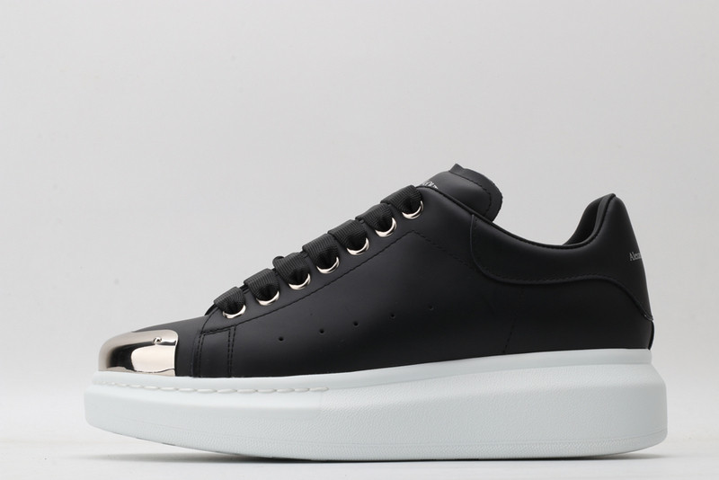 ALEXANDER MCQUEEN SNEAKER