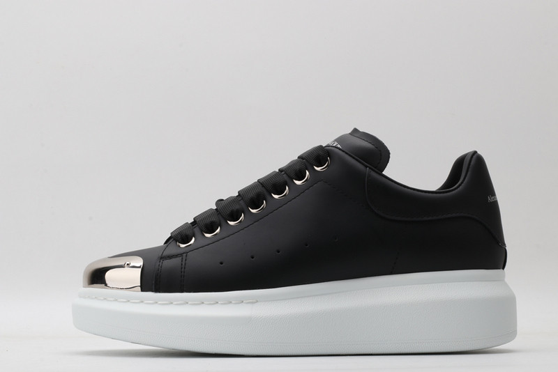 ALEXANDER MCQUEEN SNEAKER