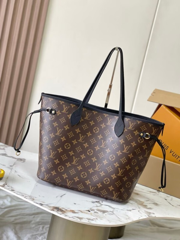 LV Neverfull Inside Out