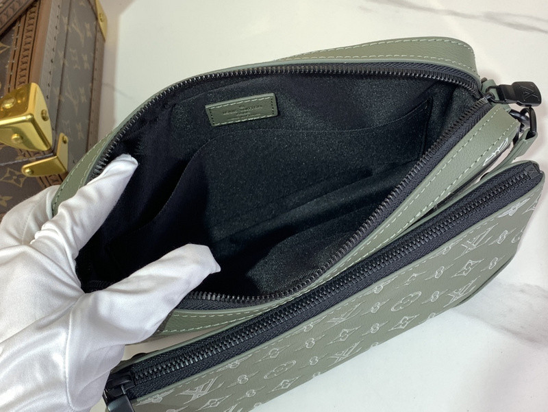 Louis Vuitton Trio Jm messenger