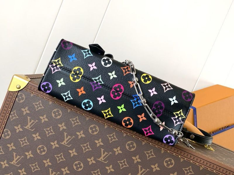 LOUIS VUITTON ONTHEGO East West