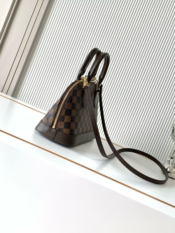 LOUIS VUITTON Alma BB Damier Ebene crossbody