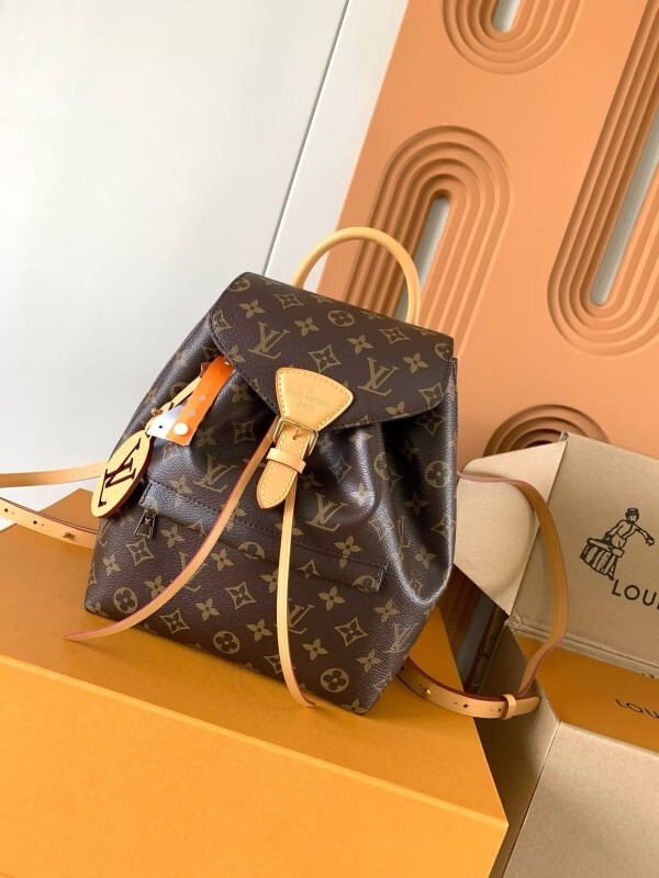 L*uis V*itton Montsouris