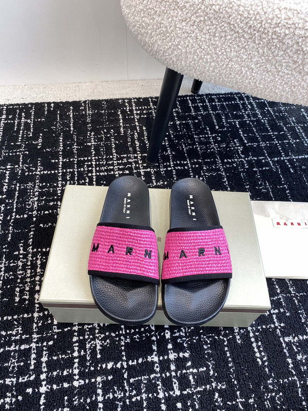 MARNI EMBROIDERED-LOGO SLIDES