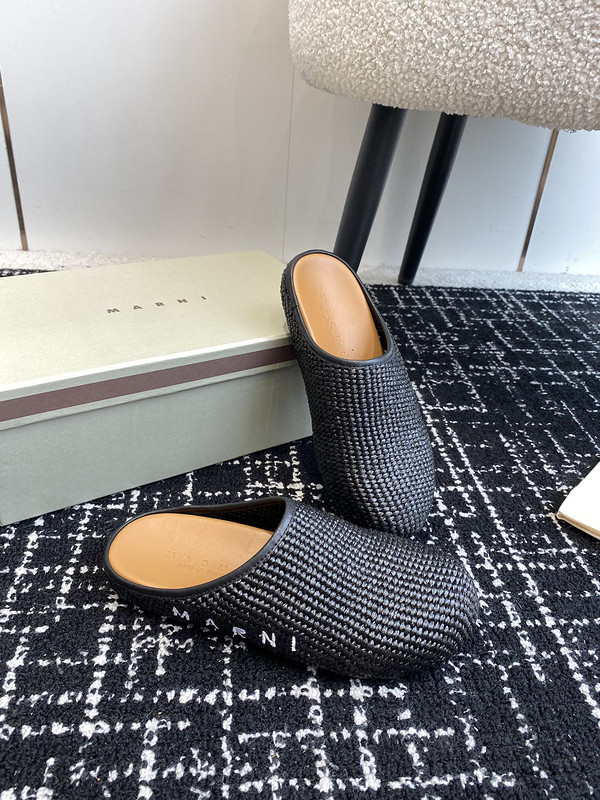 Marni Fussbett Sabot