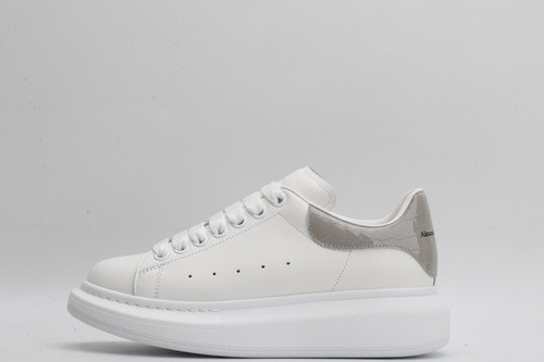 ALEXANDER MCQUEEN SNEAKER