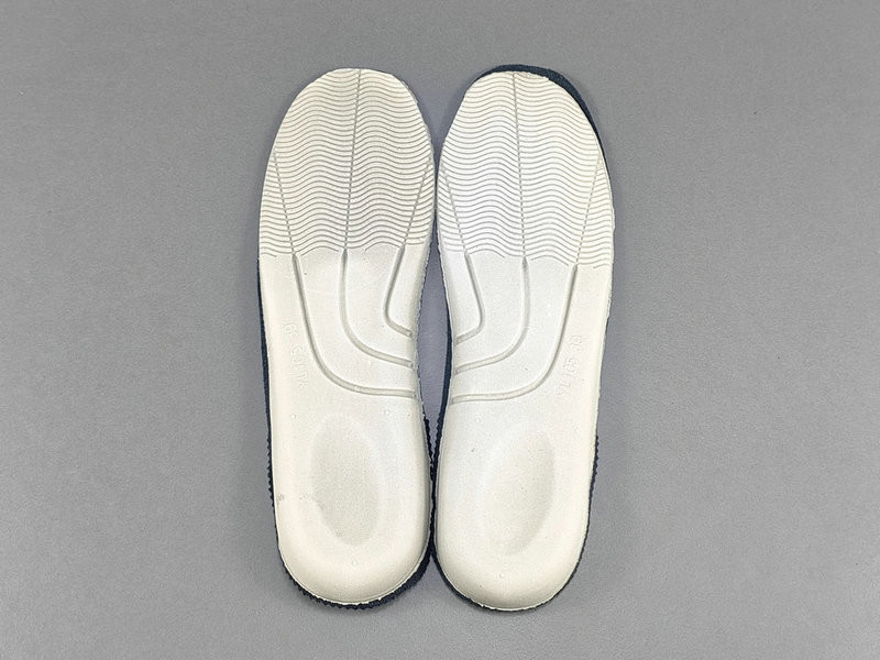 ALEXANDER MCQUEEN SNEAKER