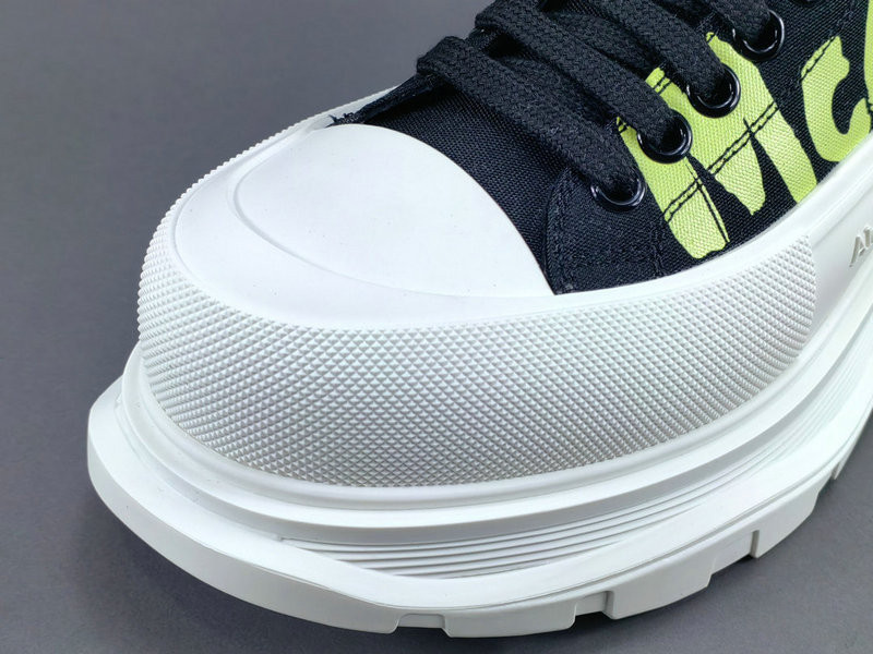 ALEXANDER MCQUEEN SNEAKER