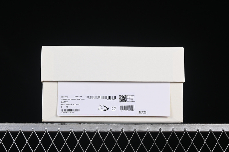 ALEXANDER MCQUEEN SNEAKER