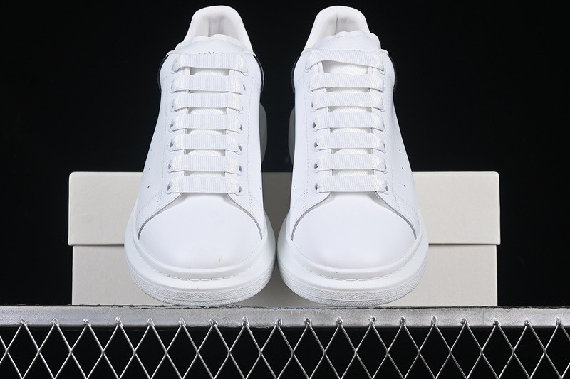 ALEXANDER MCQUEEN SNEAKER