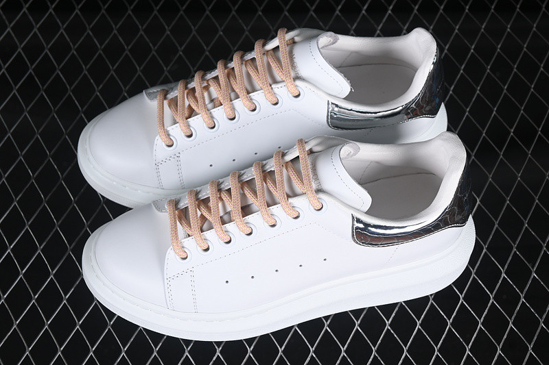 ALEXANDER MCQUEEN SNEAKER