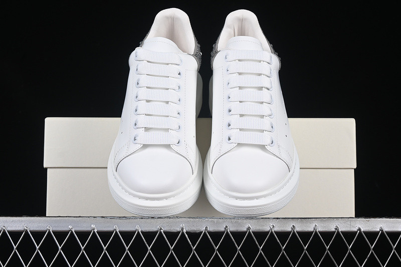 ALEXANDER MCQUEEN SNEAKER