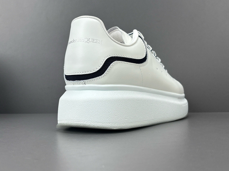 ALEXANDER MCQUEEN SNEAKER