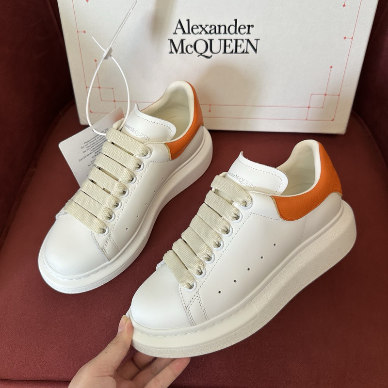ALEXANDER MCQUEEN SNEAKER