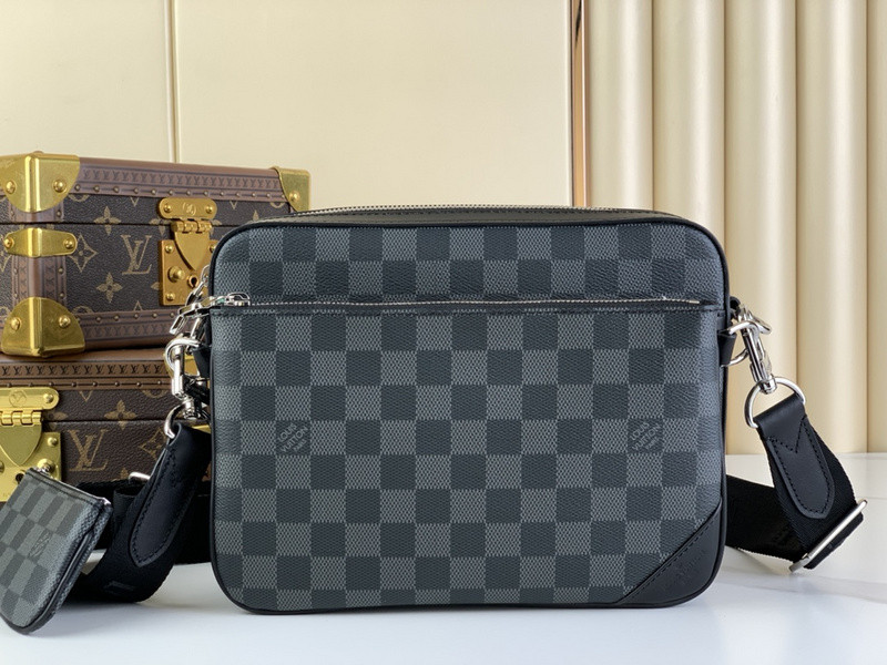 Louis Vuitton Trio Jm messenger