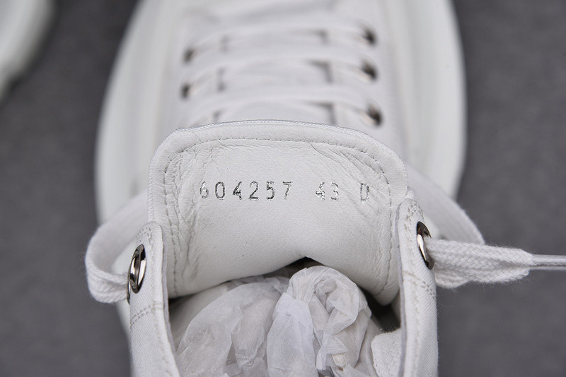 ALEXANDER MCQUEEN SNEAKER