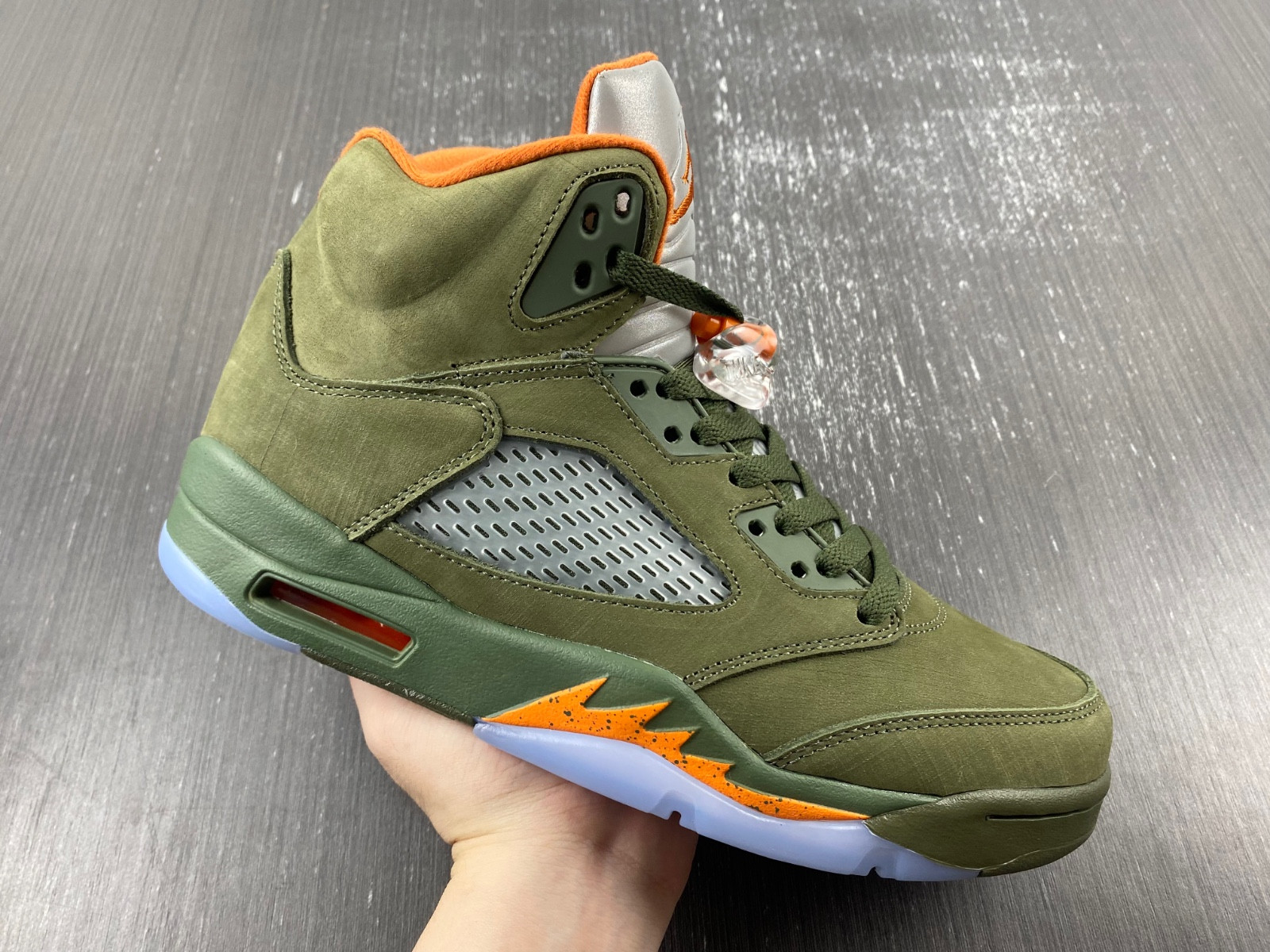 Air Jordan 5 “Olive” DD0587-308