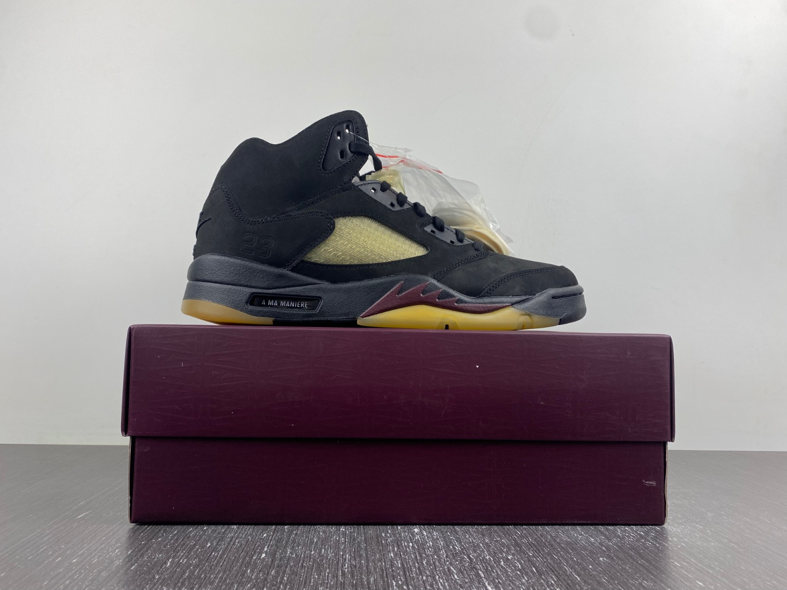 A Ma Maniére x Air Jordan 5 "Black" FD1330-001