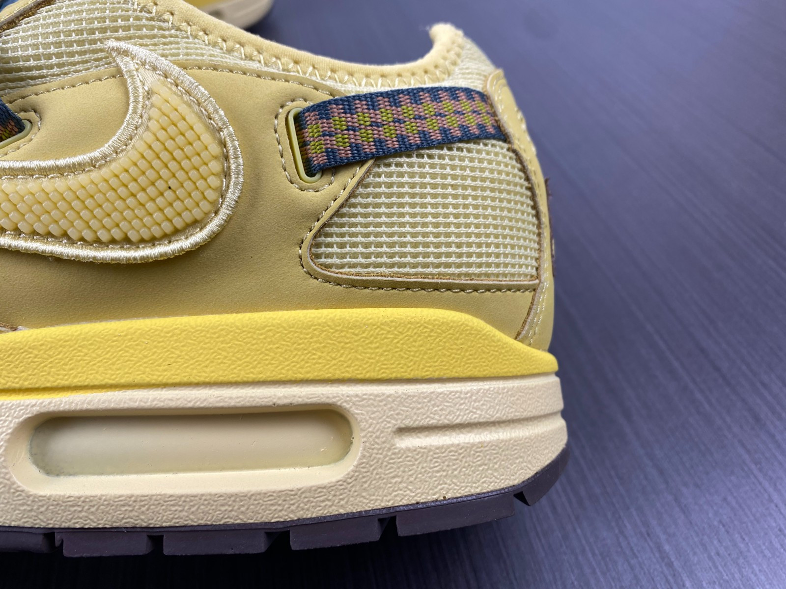 Travis Scott x Nike Air Max 1 "Wheat" DO9392-700
