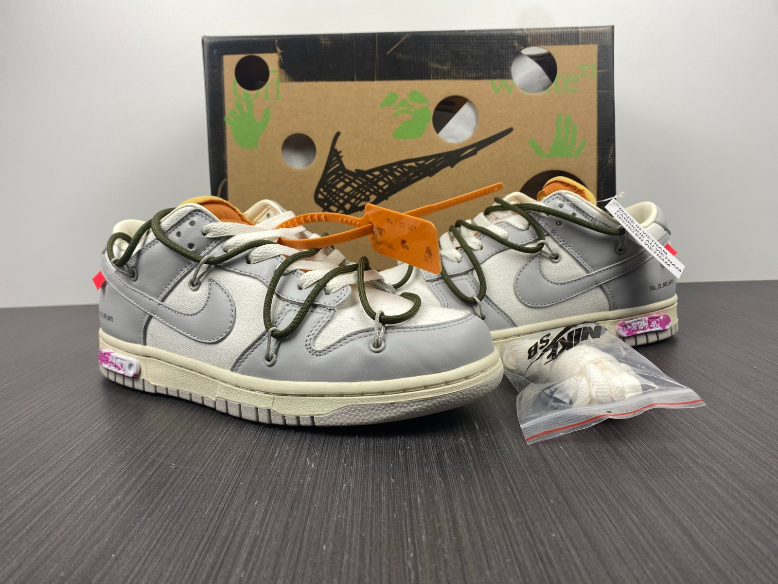 NIKE DUNK LOW OW LOT 22 OF 50 DM1602-124